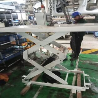 Scissor lift